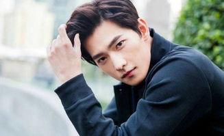 杨洋粘人爆料视频,甜蜜互动引网友热议