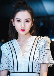 扒爷最新爆料杨幂,疑涉感情风波! 第2张 扒爷最新爆料杨幂,疑涉感情风波! 第2张